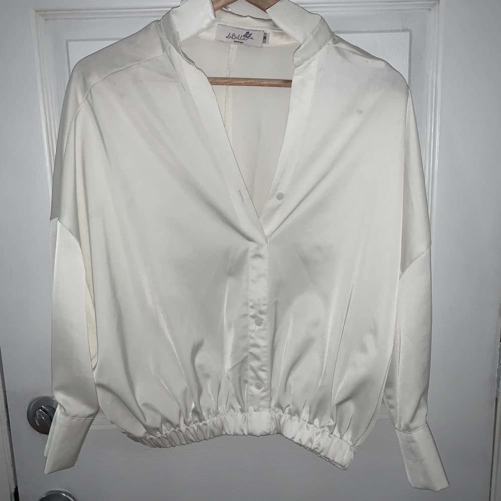 used like new white blouse (over size style )